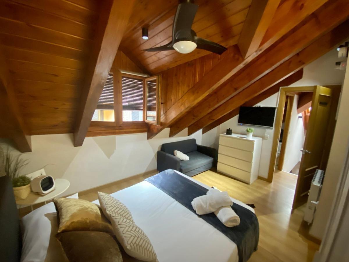 Cal Domenec Rialp - Duplex Con Encanto - Se Admiten Mascotas Exterior foto